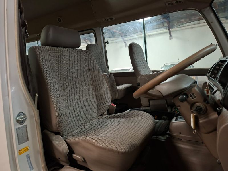  28653  TOYOTA COASTER  1995  