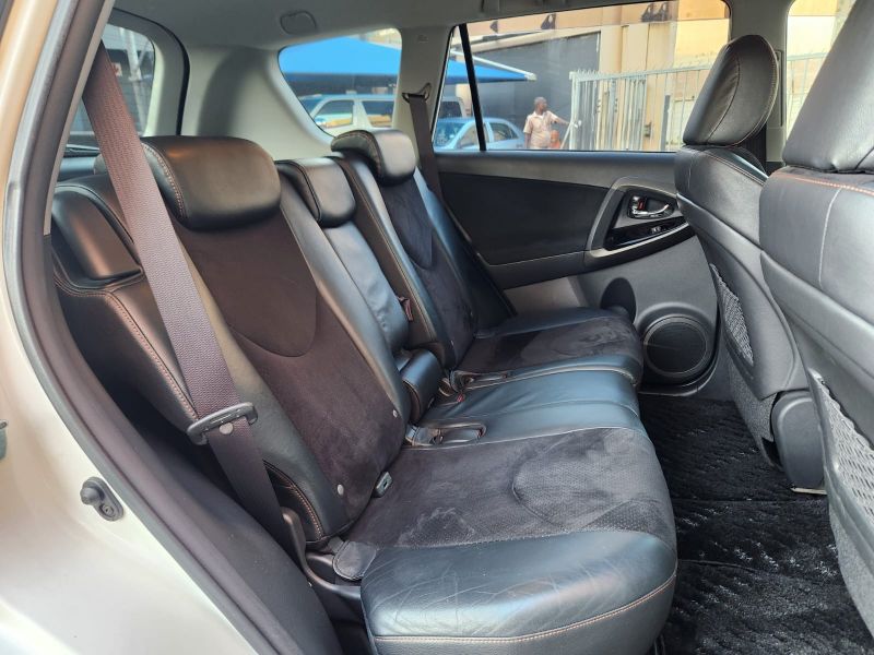  28654  TOYOTA VANGUARD  2013  