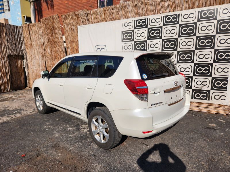  28657  TOYOTA VANGUARD  2013  