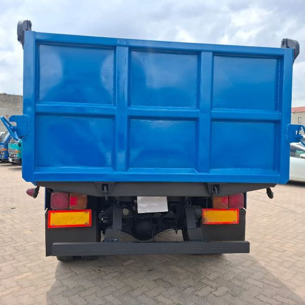  28674  HINO RANGER  2000  