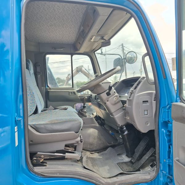  28674  HINO RANGER  2000  