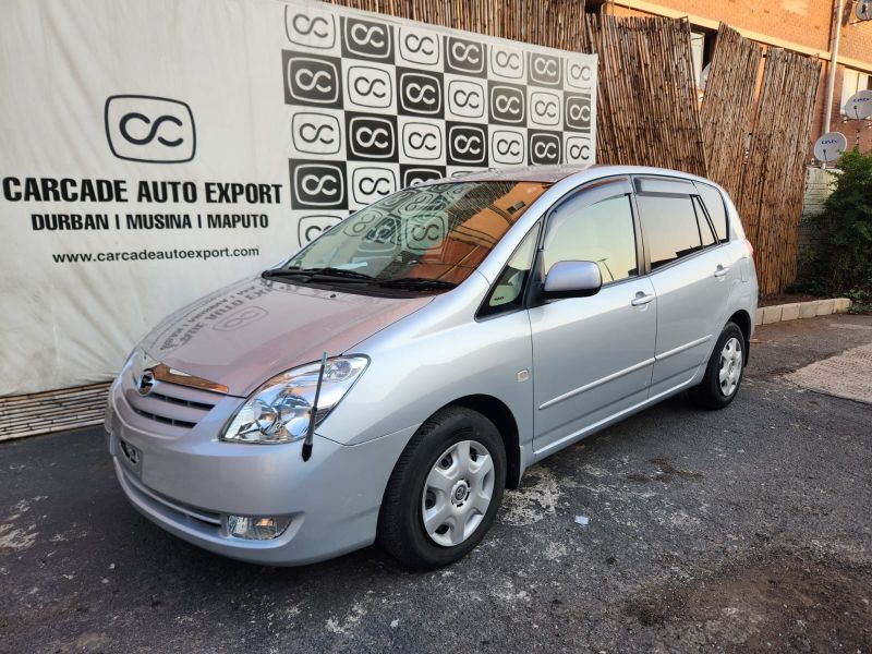  28683  TOYOTA COROLLA SPACIO  2004  