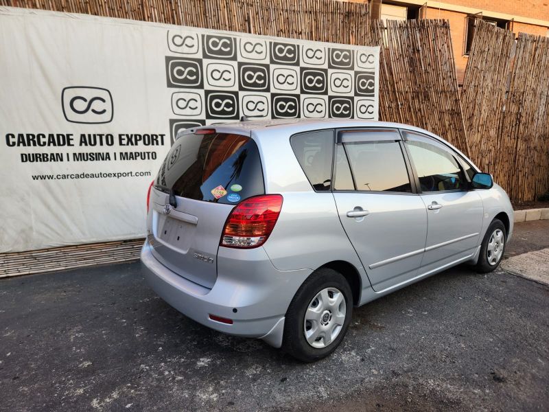  28683  TOYOTA COROLLA SPACIO  2004  