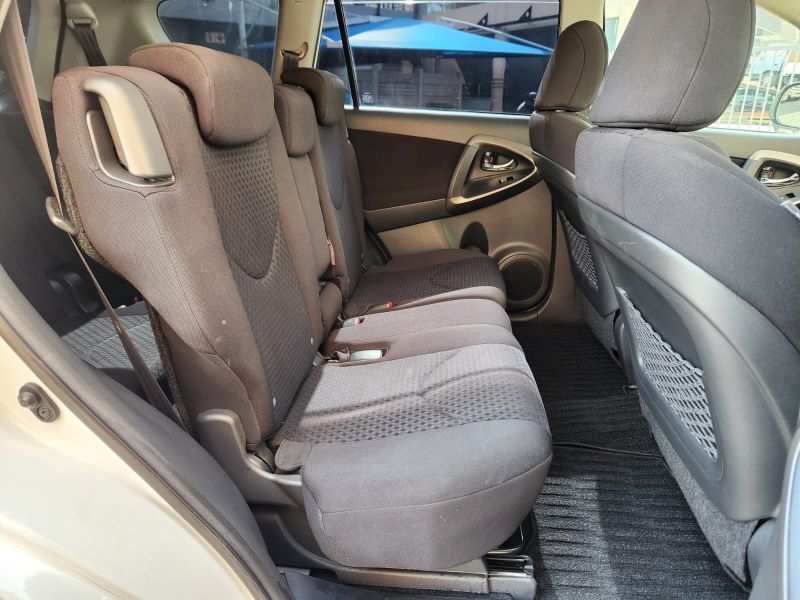  28691  TOYOTA VANGUARD  2010  