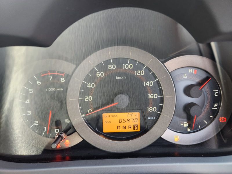  28691  TOYOTA VANGUARD  2010  