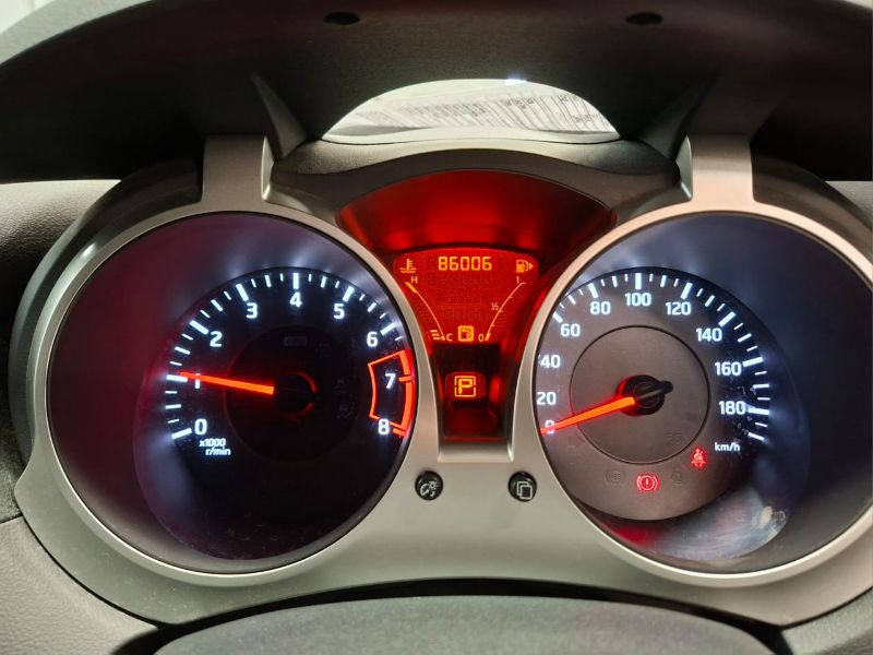  28694  NISSAN JUKE  2010  