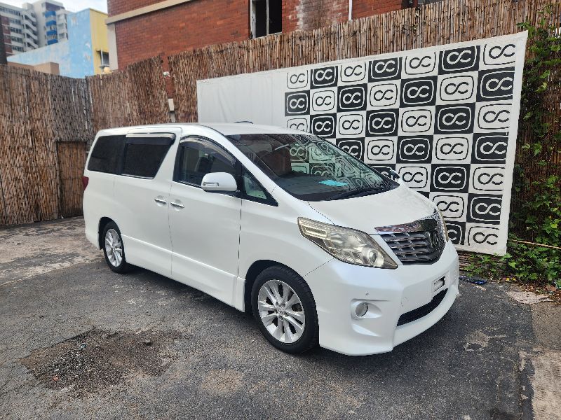  28697  TOYOTA ALPHARD  2010  