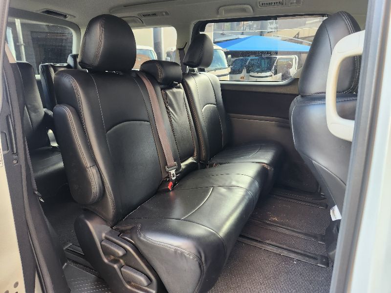  28697  TOYOTA ALPHARD  2010  