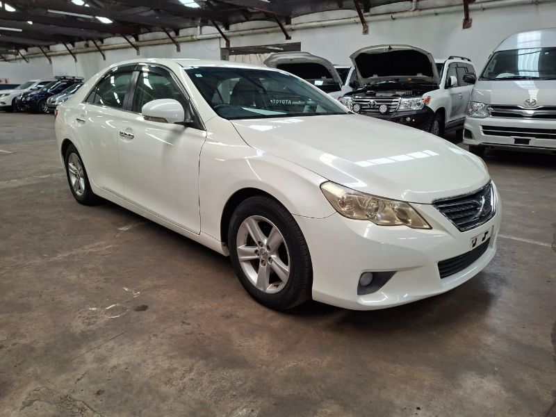  28699  TOYOTA MARK-X  2010  