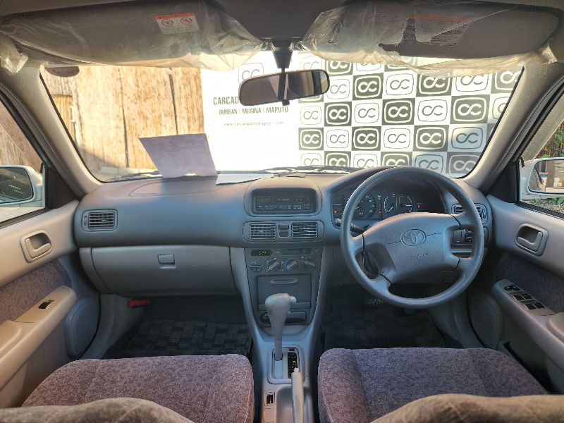  28701  TOYOTA COROLLA  1999  