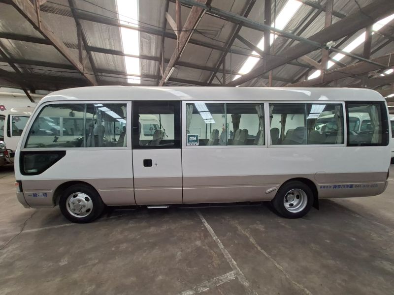  28702  TOYOTA COASTER  2003  