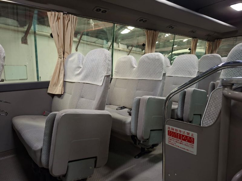  28702  TOYOTA COASTER  2003  
