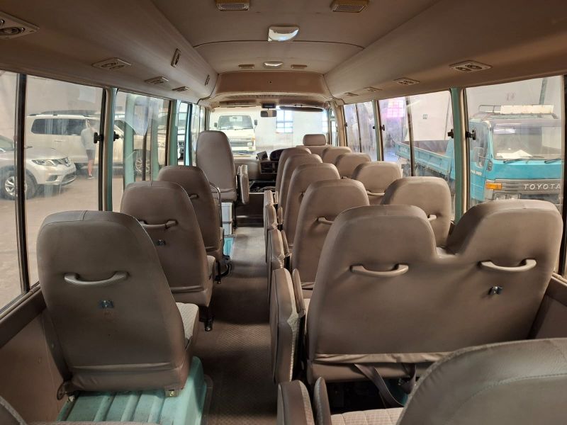  28719  HINO LIESSE BUS  2000  