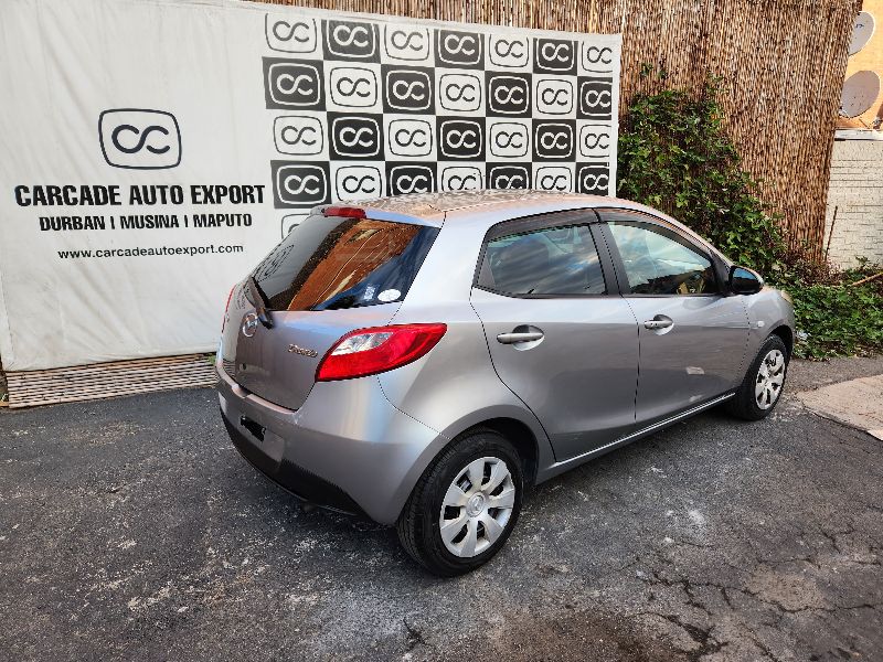  28745  MAZDA DEMIO  2012  
