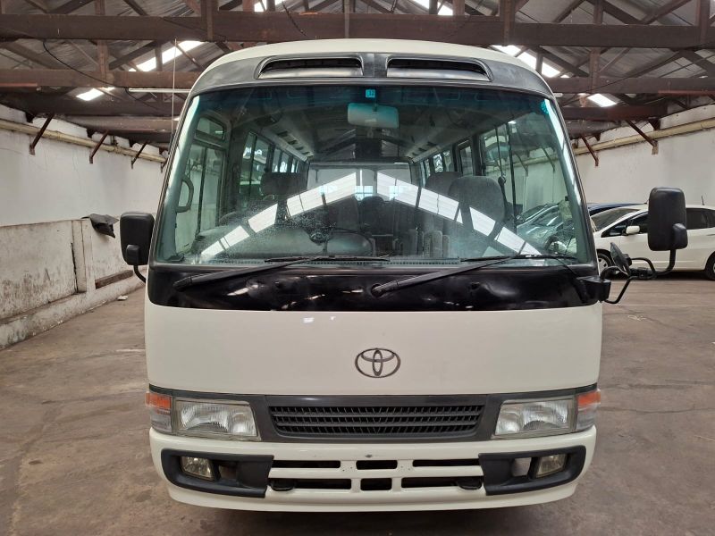28747 TOYOTA COASTER 2005