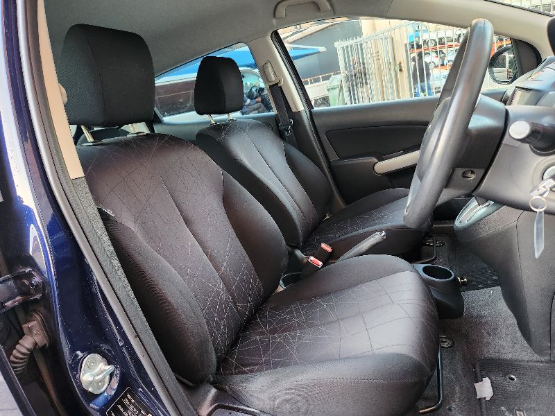  28749  MAZDA DEMIO  2012  