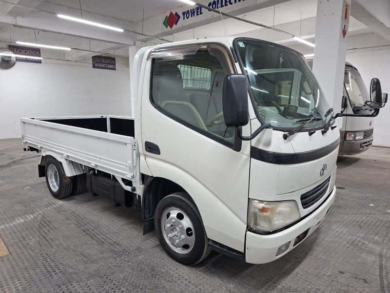  28770  TOYOTA DYNA  2006  