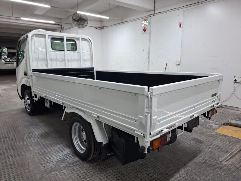  28770  TOYOTA DYNA  2006  