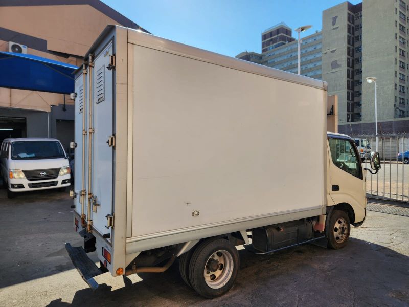  28771  TOYOTA TOYOACE  2006  