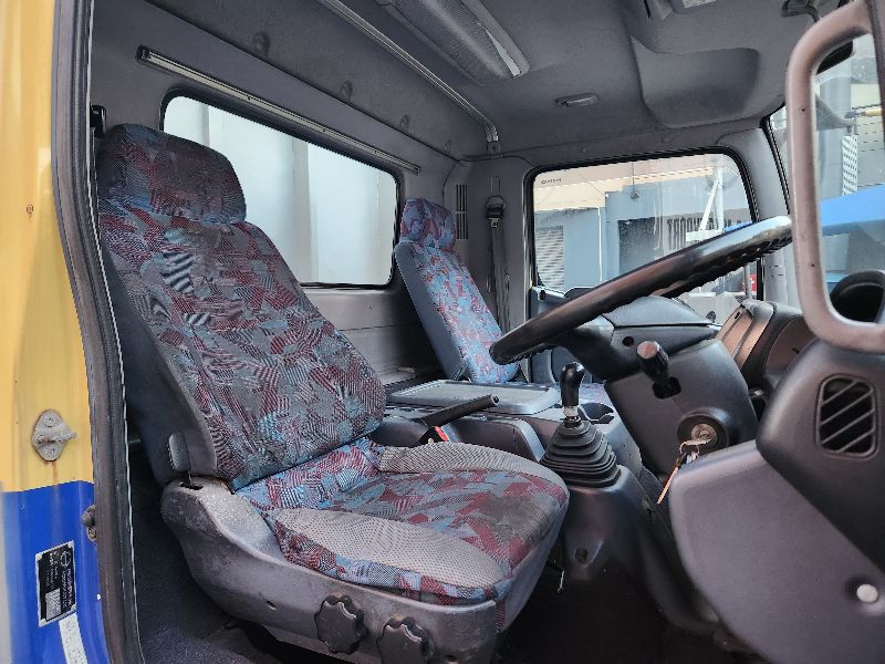  28790  HINO RANGER  2002  