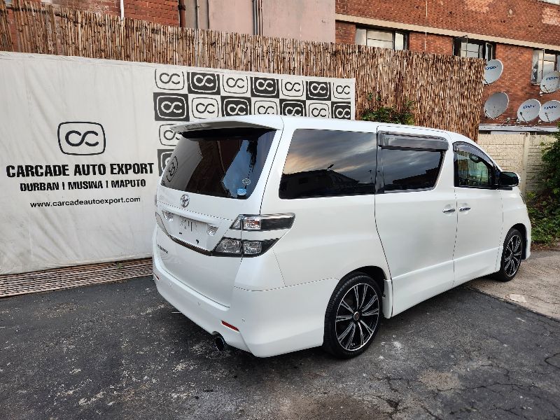  28795  TOYOTA Vellfire  2010  