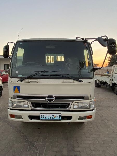 28806 HINO RANGER 2000