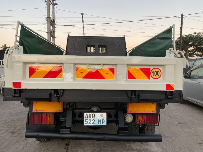  28806  HINO RANGER  2000  