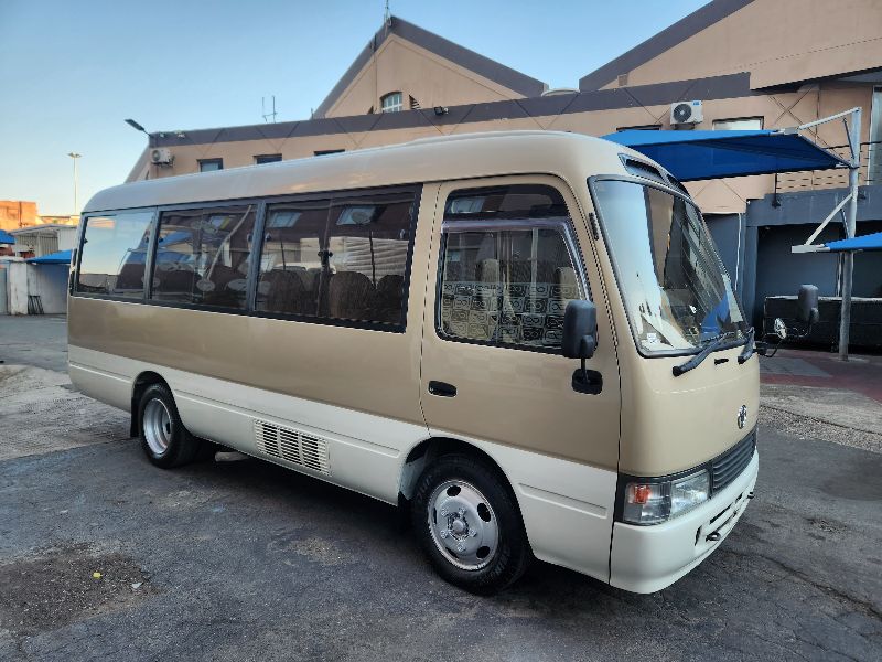  28807  TOYOTA COASTER  2001  