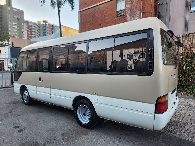  28807  TOYOTA COASTER  2001  