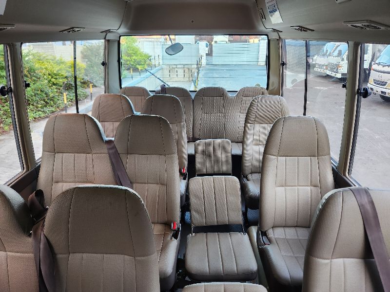  28807  TOYOTA COASTER  2001  