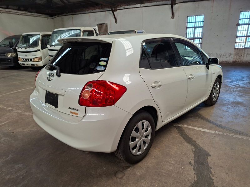  28808  TOYOTA AURIS  2008  