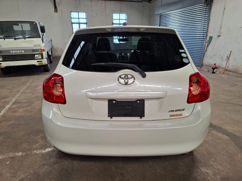  28808  TOYOTA AURIS  2008  