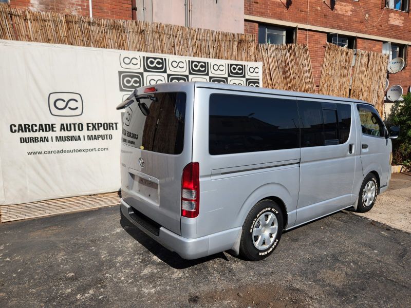  28811  TOYOTA HIACE  2008  