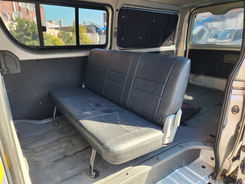  28811  TOYOTA HIACE  2008  