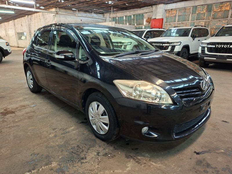  28812  TOYOTA AURIS  2010  