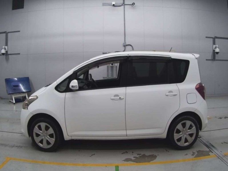 28821  TOYOTA RACTIS  2008