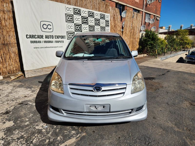  28823  TOYOTA COROLLA SPACIO  2005 