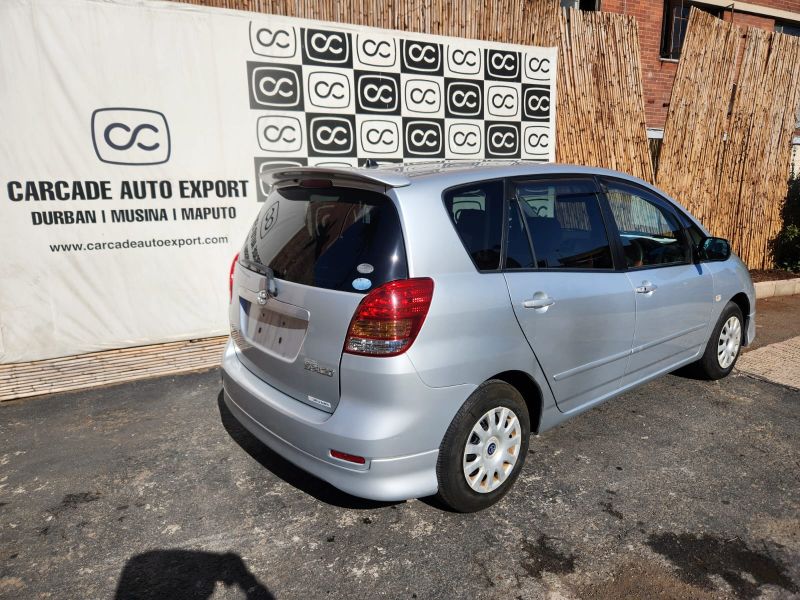  28823  TOYOTA COROLLA SPACIO  2005  