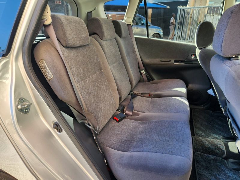  28823  TOYOTA COROLLA SPACIO  2005  