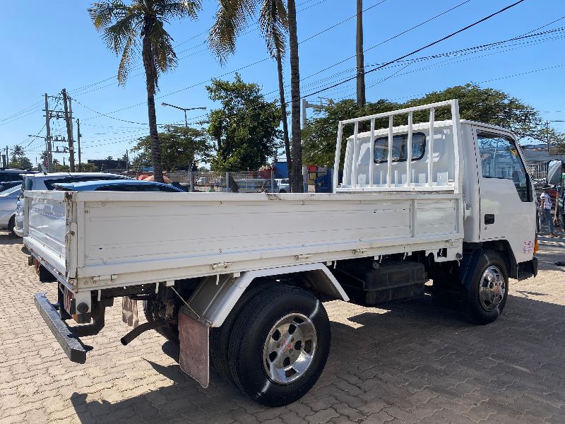  28834  MITSUBISHI CANTER  1988  