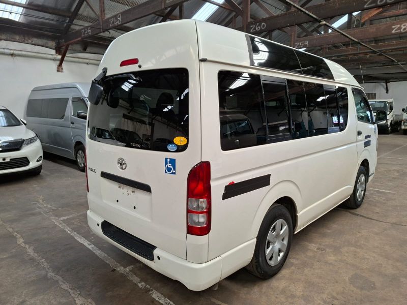  28839  TOYOTA HIACE  2008  