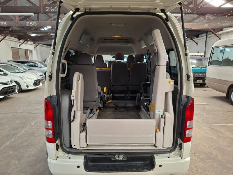  28839  TOYOTA HIACE  2008  