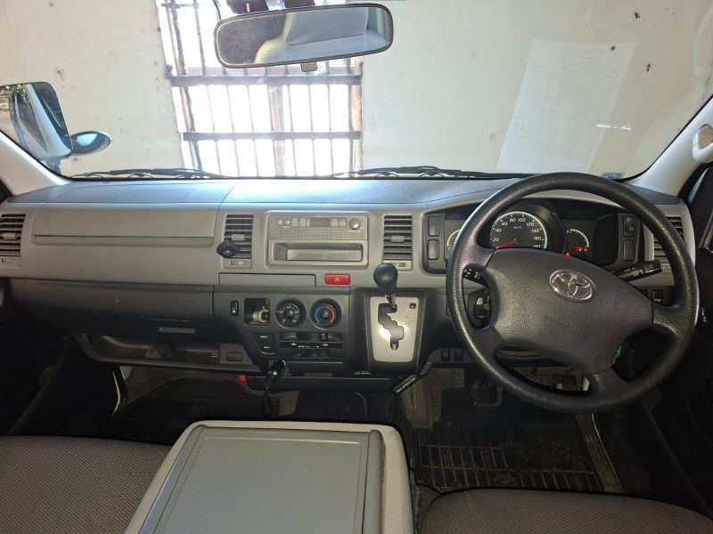  28839  TOYOTA HIACE  2008  