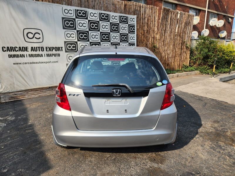  28842  HONDA FIT  2009  