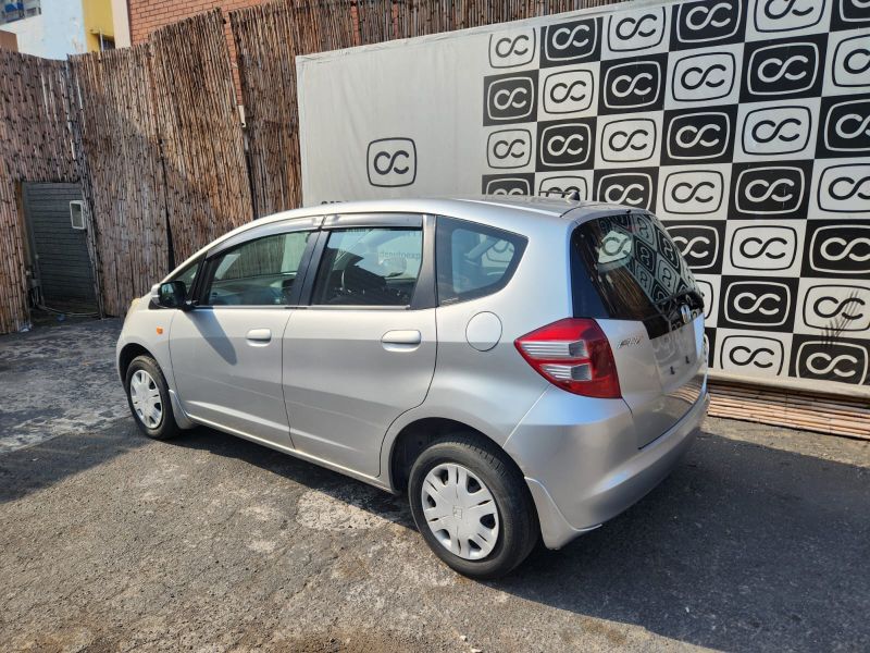  28842  HONDA FIT  2009  