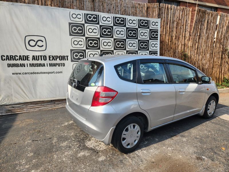 28842  HONDA FIT  2009  