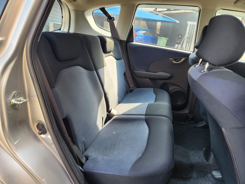  28842  HONDA FIT  2009  