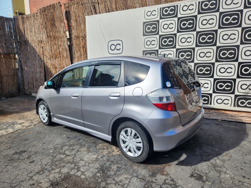  28843  HONDA FIT  2008  