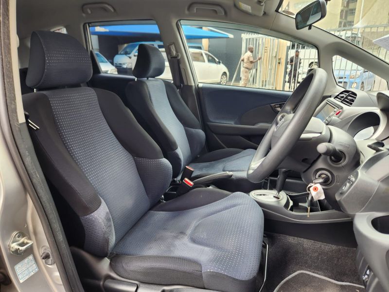  28846  HONDA FIT  2007  