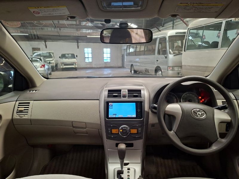 28848  TOYOTA COROLLA AXIO  2011